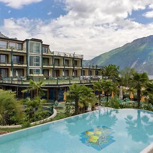 https://alexander-limone-sul-garda.it-lombardy.com