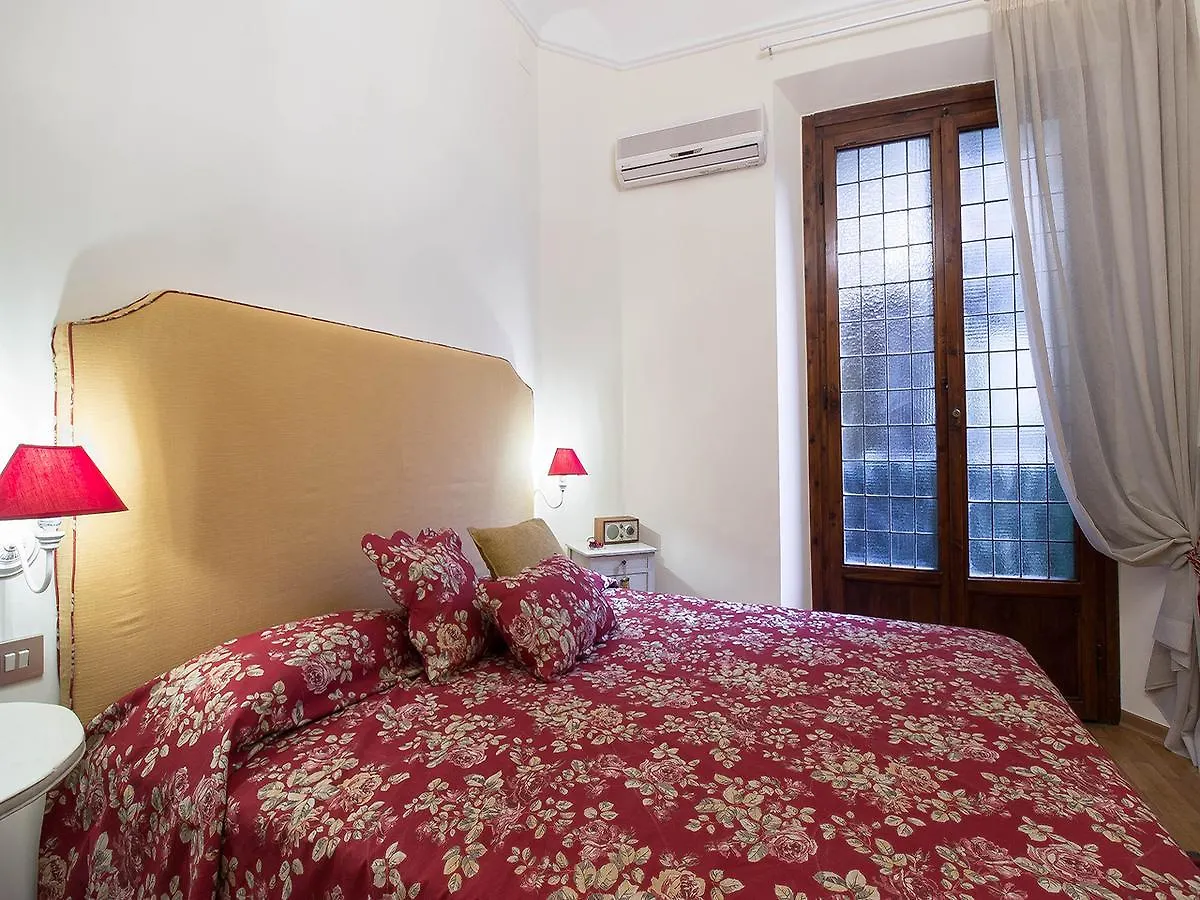 Bed & Breakfast Your Firenze Italia